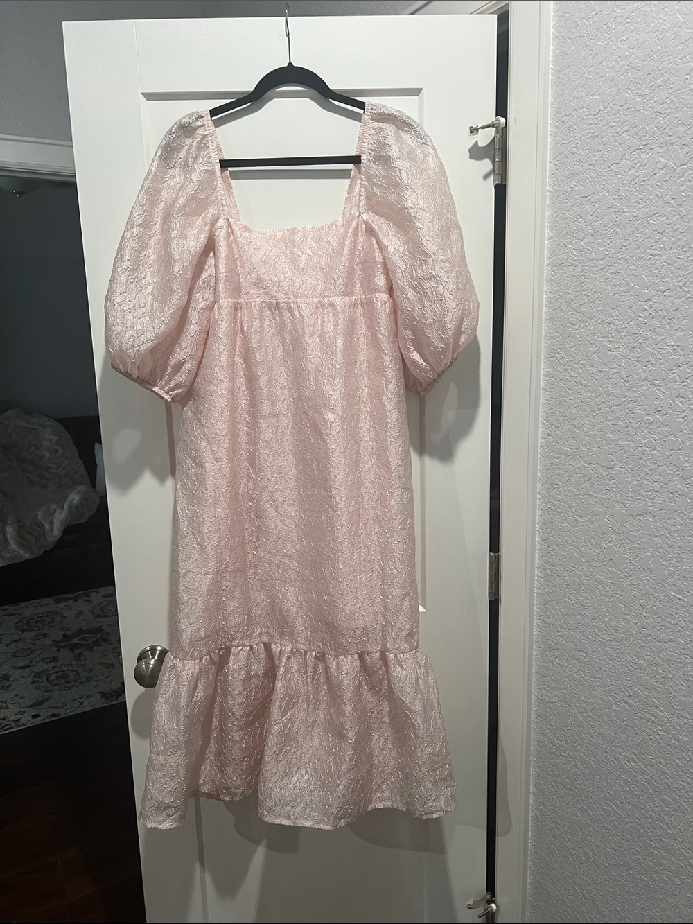 Anthropologie Puff Sleeve Square-Neck Midi Dress - Light Pink